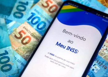 Justiça Federal libera R$ 2,4 bilhões para aposentados do INSS