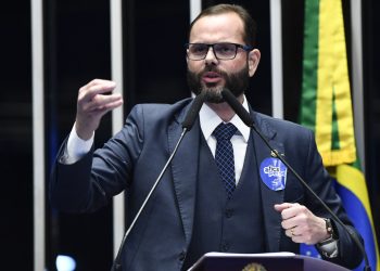 Senador bolsonarista pode ser cassado pelo TSE nesta quinta; entenda o caso
