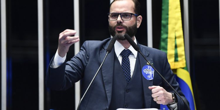 Senador bolsonarista pode ser cassado pelo TSE nesta quinta; entenda o caso