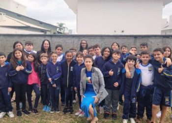 Aprendizado e integração entre gerações - Projeto Horta Ergonômica recebe visita de estudantes da rede municipal