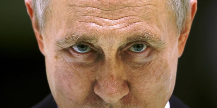 Rússia ataca norte da Ucrânia e abre nova frente na guerra