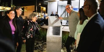 Governador Celso Ramos inaugurou a moderna Praça Mário José Petrelli, um novo ponto de lazer e esporte no Bairro Palmas