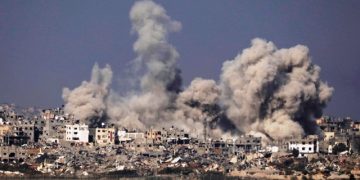Pai de refém do Hamas morre horas antes do resgate do filho