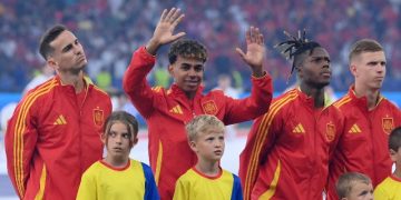 Lamine Yamal continua a fazer história e bate recorde de Pelé