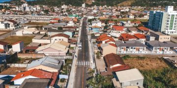Prefeitura de Biguaçu inaugura pavimentação da rua João Manoel Ferreira, no Rio Caveiras