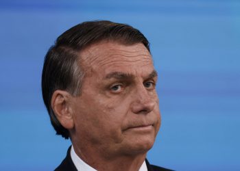 Indiciamento de Bolsonaro tem mais apoio do que críticas nas redes, mostra pesquisa