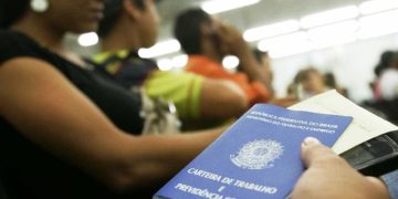 Novo salário mínimo altera seguro-desemprego e outros benefícios; entenda