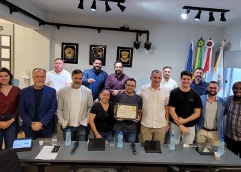 Reunião na Câmara sobre segurança nas instituições de ensino do município