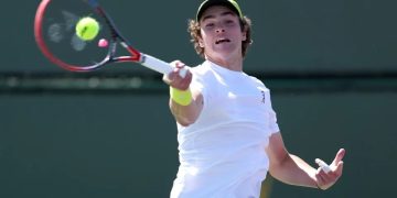 Não preciso pensar na pressão o tempo inteiro’, diz João Fonseca em Roland Garros
