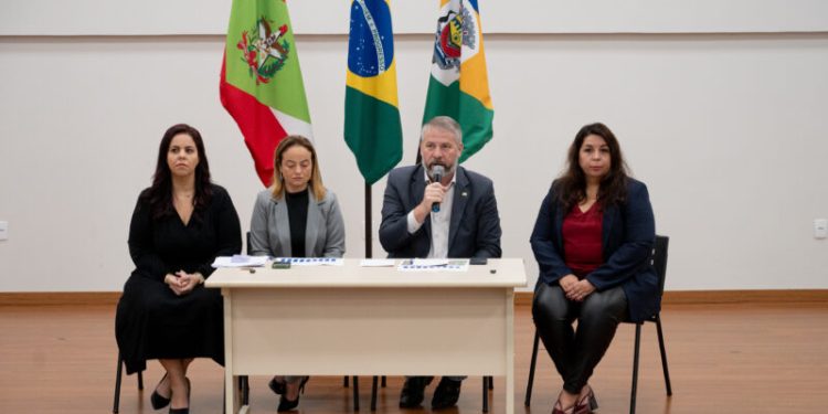 Em entrevista coletiva, Prefeitura detalha intervenção no Hospital Regional de Biguaçu