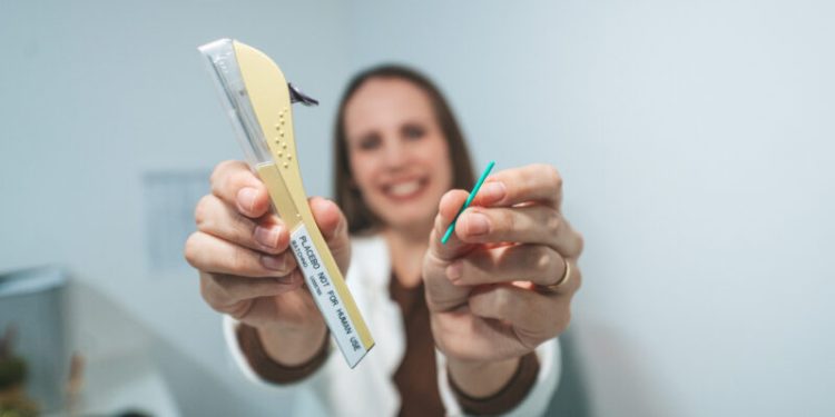 Saúde de Biguaçu está entre as pioneiras na oferta do implante contraceptivo no país