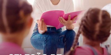 É estudante de Pedagogia e está em busca de uma oportunidade