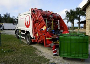 Mudança no cronograma da coleta de lixo em Biguaçuv