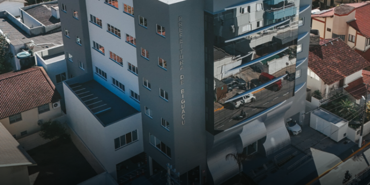 Tribunal recomenda aprovação das contas da Prefeitura de Biguaçu relativas ao exercício 2024