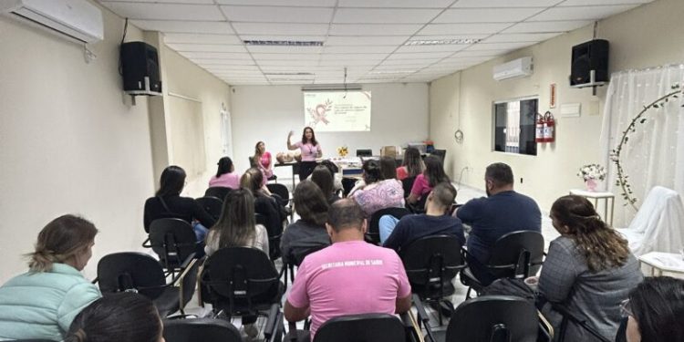Secretaria de Saúde realiza capacitação sobre prevenção do câncer do colo do útero e de mama