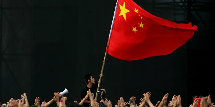 China pede aos EUA a libertação imediata de Maduro e sua esposa