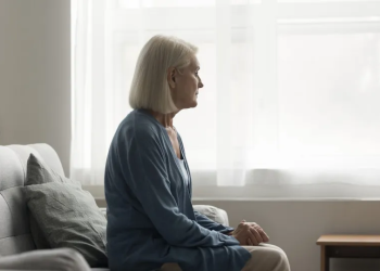 O sinal inofensivo que pode aumentar o risco de Alzheimer em quase 70%