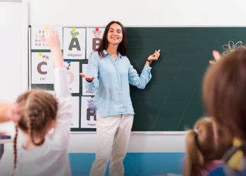 Secretaria de Educação seleciona profissionais para atuação no ano letivo 2026