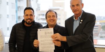 Prefeitura de Biguaçu e Casan firmam convênio de mais de R$ 535 mil para obras na Rua das Hortências