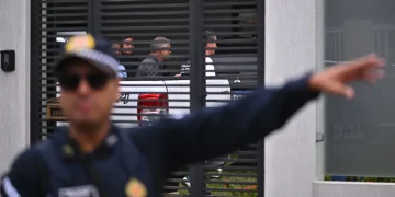 Supremo mantém prisão domiciliar de Bolsonaro, mas endurece restrições
