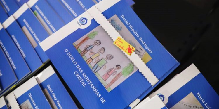 Ciranda de Livros: projeto transforma estudantes de Biguaçu em autores